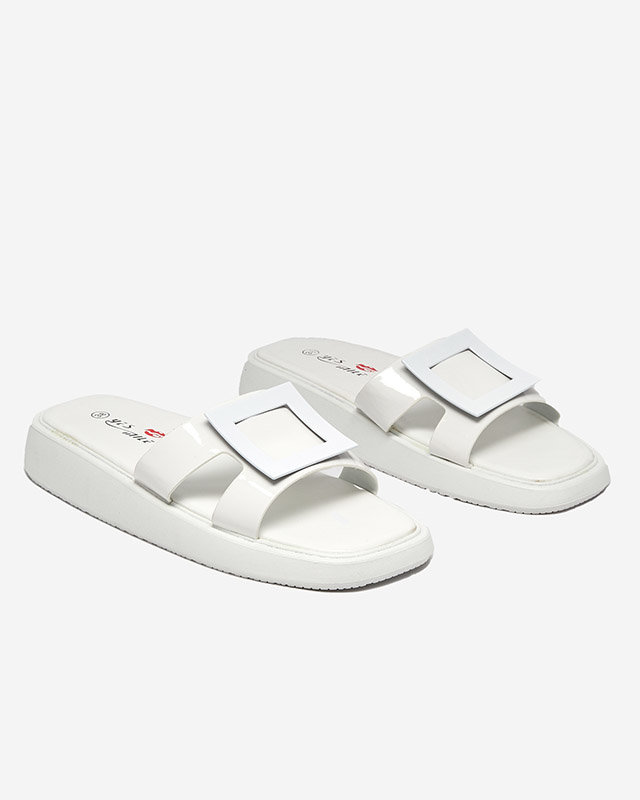 OUTLET Women's white slippers with Zegor ornament - Footwear
