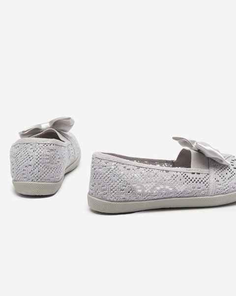 OUTLET Girls' sneakers with a bow in gray Osmo color - Footwear