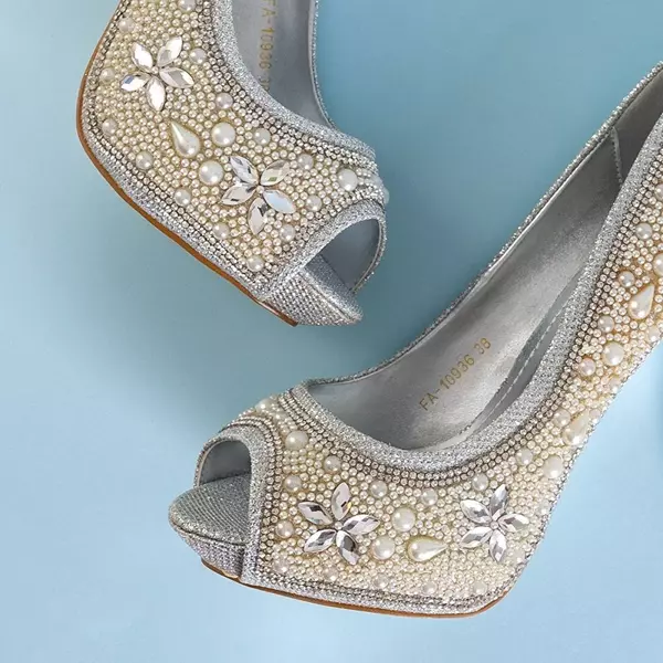 OUTLET Silver women's brocade pumps with zircons and pearls Gitana - Footwear