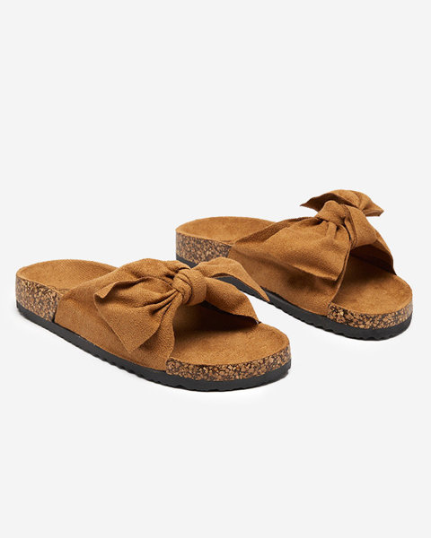 OUTLET Women's eco-suede slippers with a camel bow Xeria - Footwear