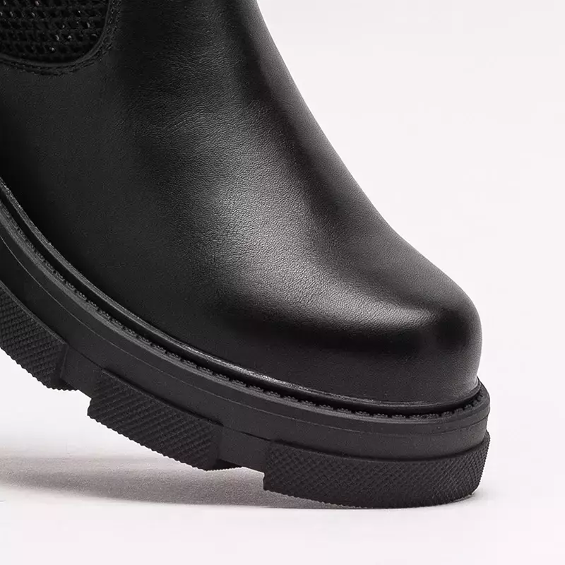 OUTLET Women's openwork black flat-heeled boots Roibu - Footwear