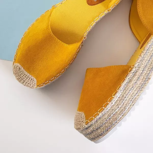 OUTLET Yellow women's platform a'la espadrille sandals Indira - Footwear
