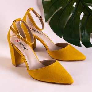 Women's mustard-colored post pumps Luxuriance - Footwear
