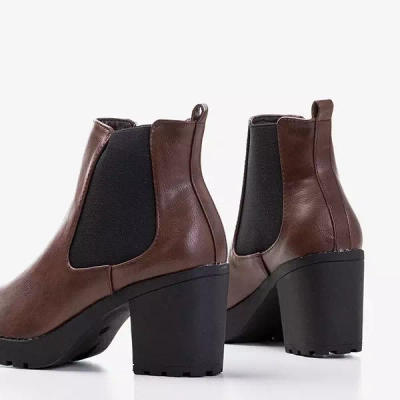 OUTLET Dark brown women's high-heeled boots Vireek - Shoes