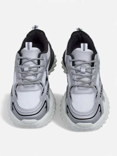 Royalfashion Women's sports sneakers on a thicker sole Nettes