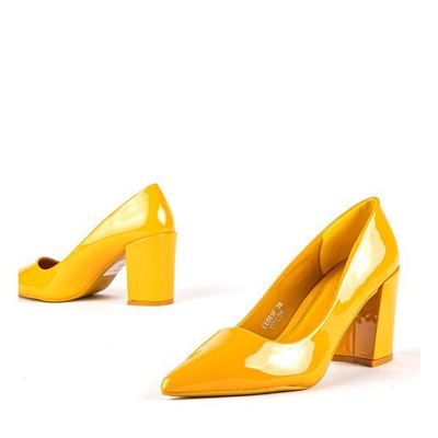 Mustard lacquered pumps on the upper post Wing - Footwear 1